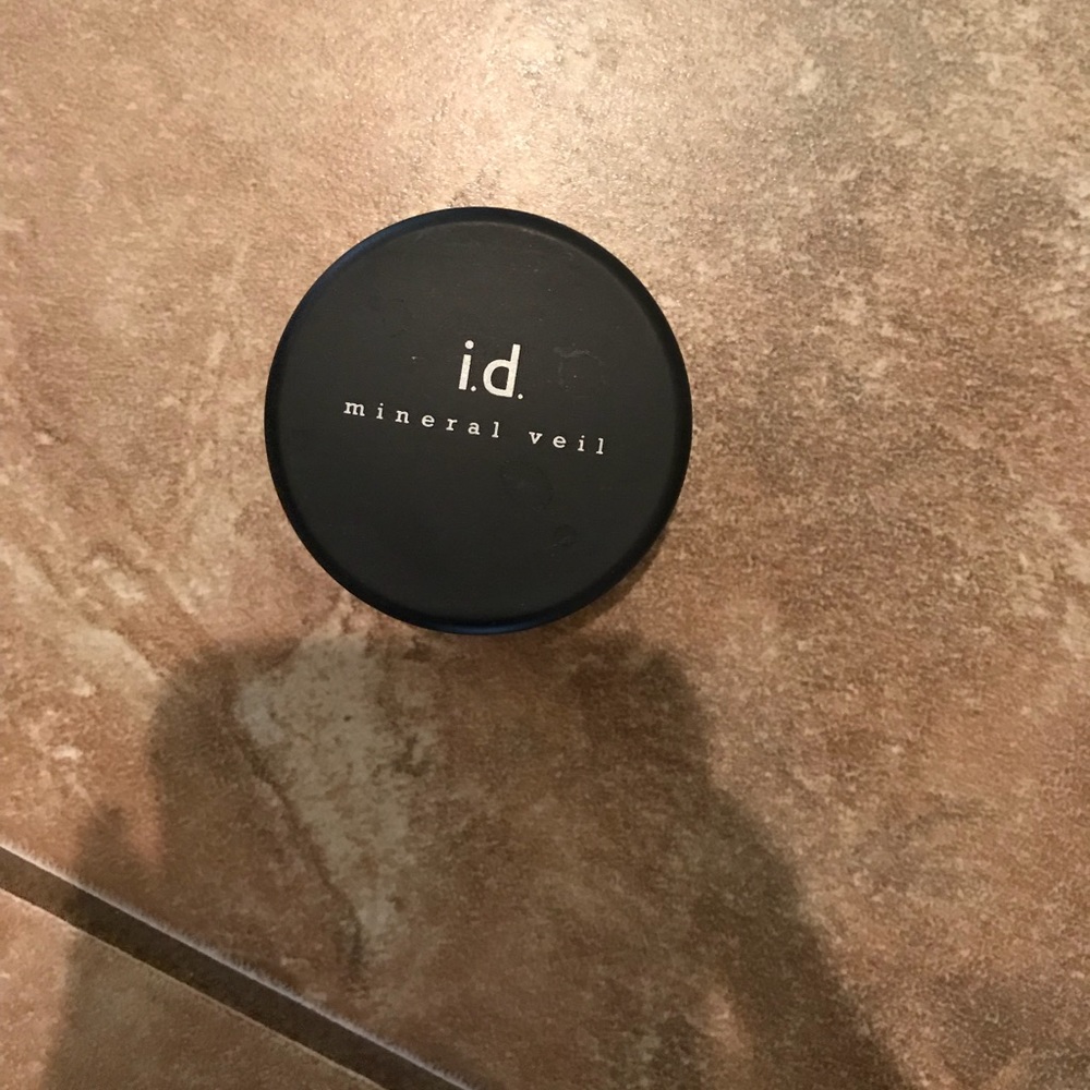 Bare Minerals-mineral veil